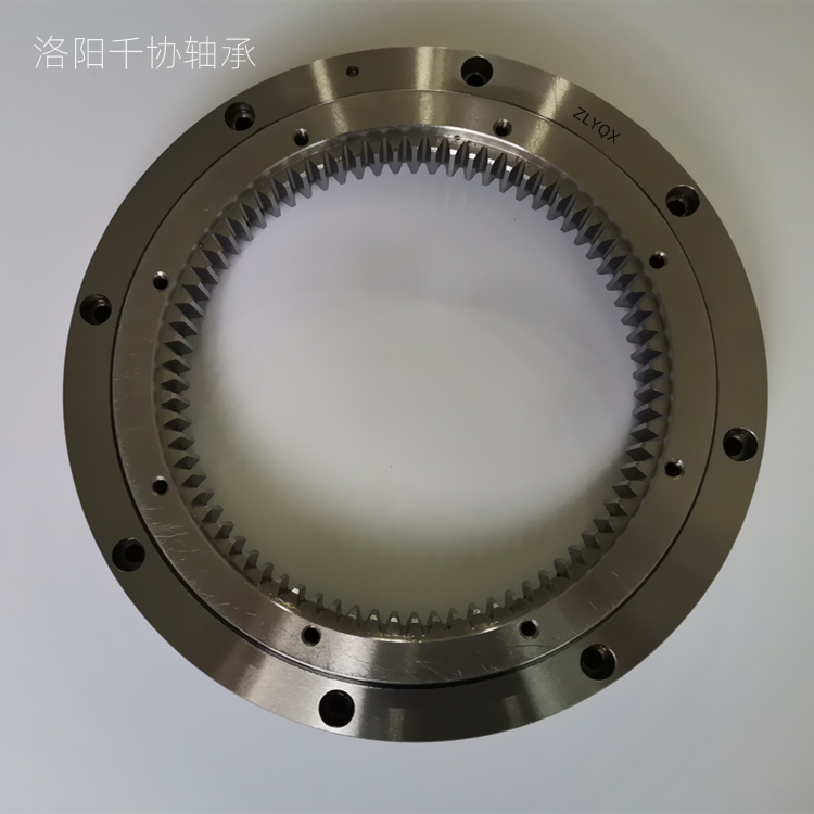 [ZLYQX]講解拆卸轉盤軸承前的準備，和拆卸方法？