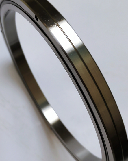 如何規避交叉滾子表面損傷的辦法？