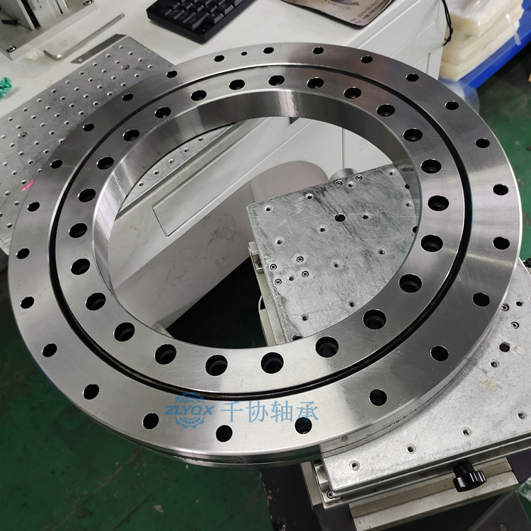 [ZLYQX]不同系列的交叉滾子軸承都有什么型號？特點用途介紹